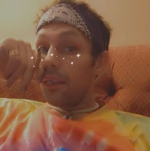 Meet your Posher, Chris